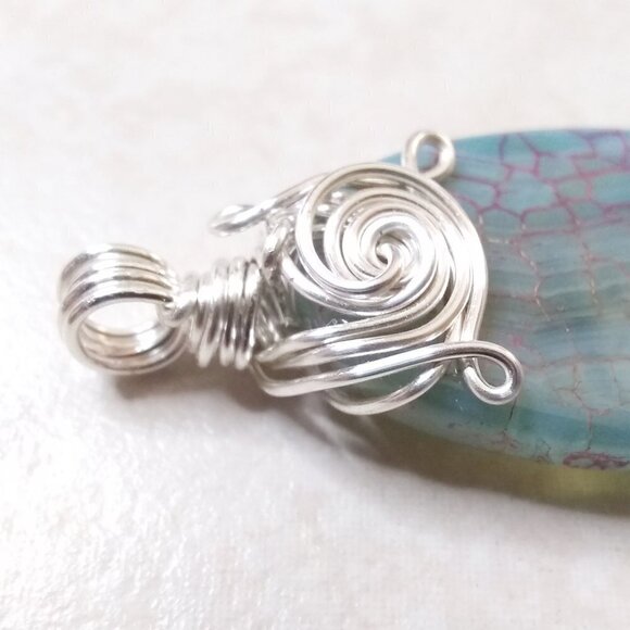 Gorgeous Dragonvein Agate Pendant with Wire Wrapped Bail - Blue Green Color Hues - Picture 4 of 8